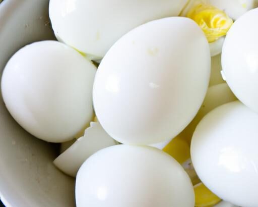 Perfectly Boiled Eggs: A Simple Guide to Egg-cellent Results