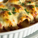 Deliciously Cheesy Baked Stuffed Shells: A Comfort Classic