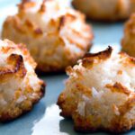 Delicious Coconut Macaroons: Easy Recipe for Sweet Treats