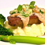Savor Garlic Butter Steak Bites with Creamy Mash Bliss