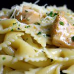 Garlic Parmesan Chicken Pasta: A Flavorful Dinner Delight