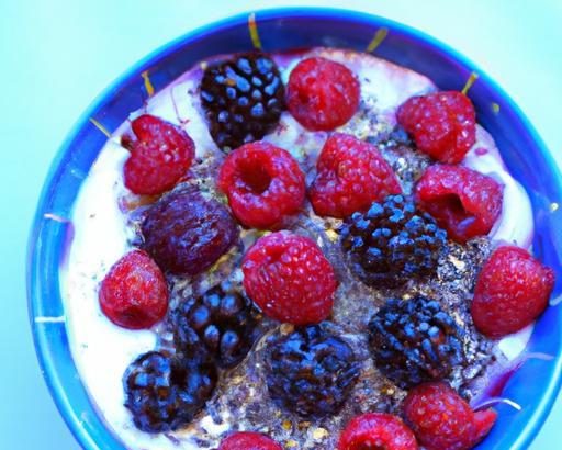 Berry Bliss: Nutritious Overnight Oats with Chia Seeds